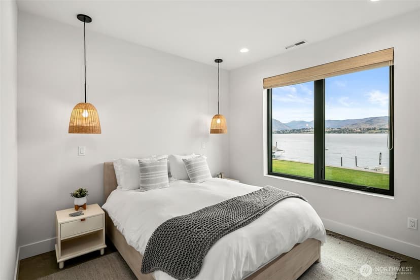 Property photo for 3212 S Lakeshore Road, Chelan photo 28