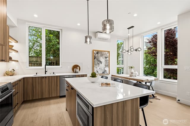 Property photo for 1510 A NW 59th Street, Seattle photo 3