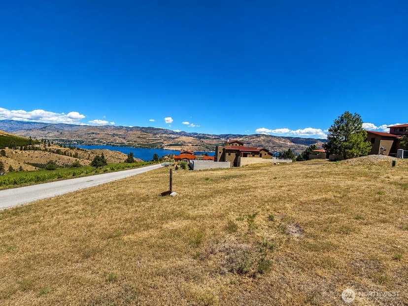 Property photo for 202 Bandera Way, Chelan photo 4