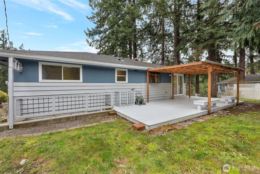 Property photo for 3433 NE 17th Place, Renton photo 20