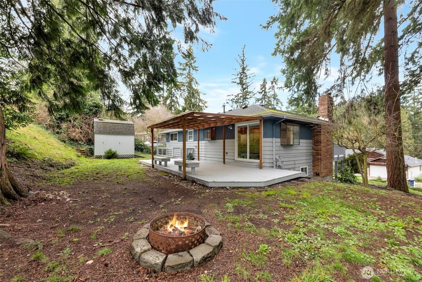 Property photo for 3433 NE 17th Place, Renton photo 19