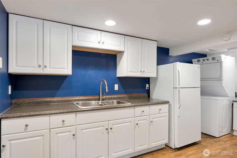 Property photo for 3433 NE 17th Place, Renton photo 16