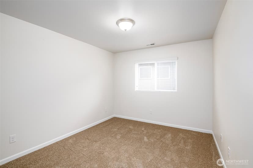Property photo for 2929 82nd Avenue Ct E, Puyallup photo 27