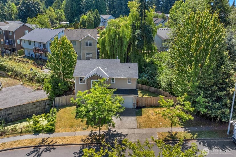 Property photo for 1926 189th Street SW, Lynnwood photo 31