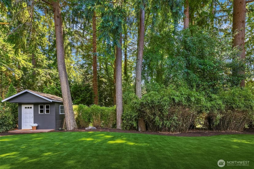 Property photo for 7061 NE 137th Street, Kirkland photo 22