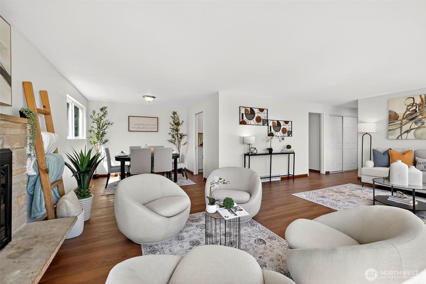 Property photo for 3415 24th Avenue W, Seattle photo 5