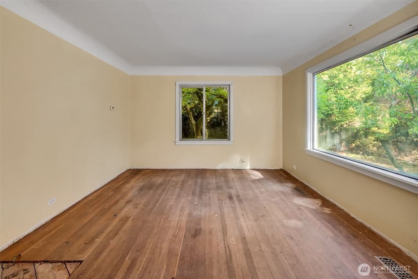 Property photo for 12015 8th Avenue S, Seattle photo 5