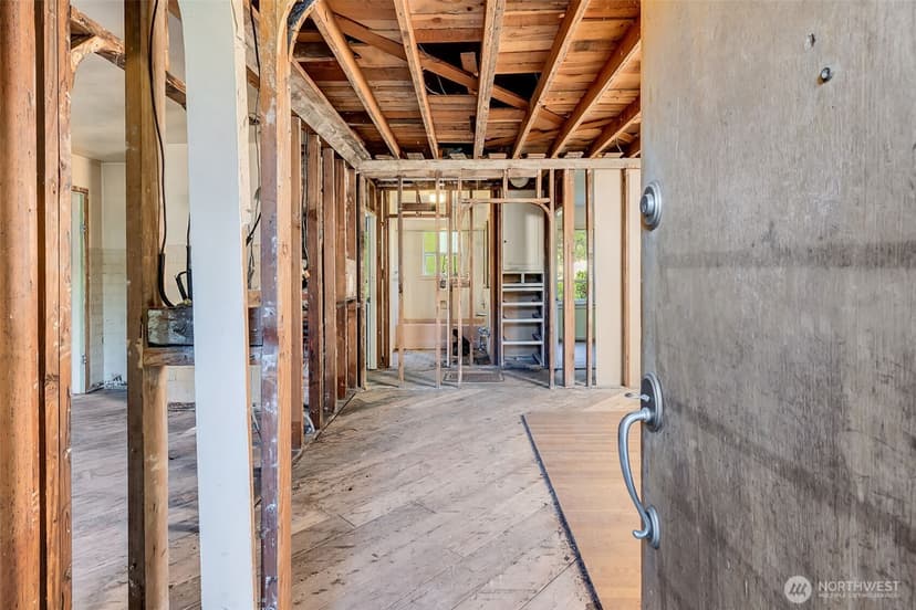 Property photo for 12015 8th Avenue S, Seattle photo 4