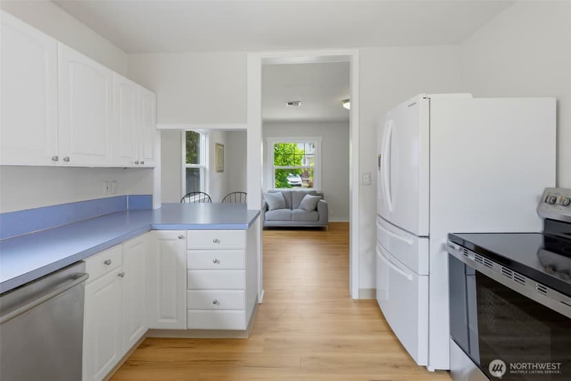 Property photo for 1010 N Pine Street, Tacoma photo 14
