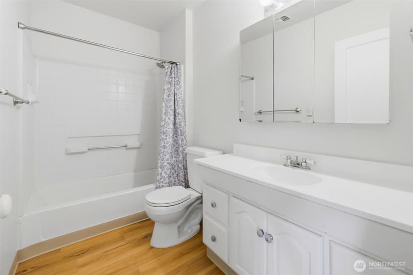 Property photo for 1010 N Pine Street, Tacoma photo 17