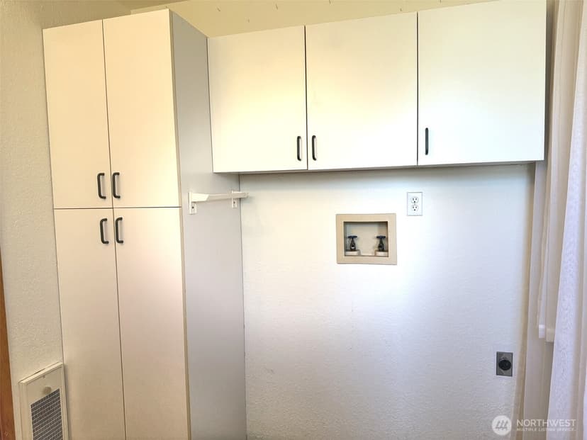 Property photo for 725 Wawona Avenue SW, Ocean Shores photo 12