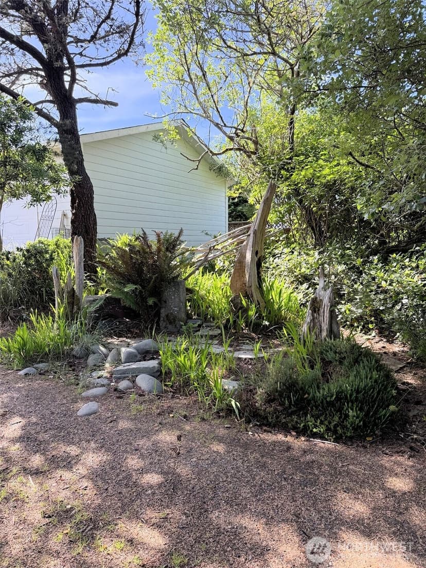 Property photo for 725 Wawona Avenue SW, Ocean Shores photo 19