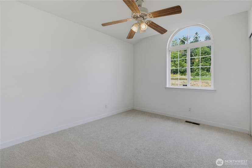 Property photo for 5511 96th Drive SE, Snohomish photo 17