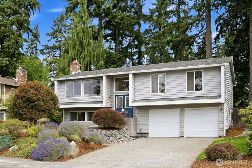 Property photo for 13232 NE 130th Place, Kirkland photo 2