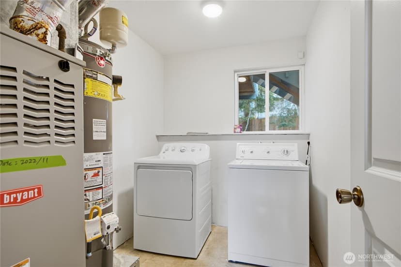 Property photo for 13232 NE 130th Place, Kirkland photo 27