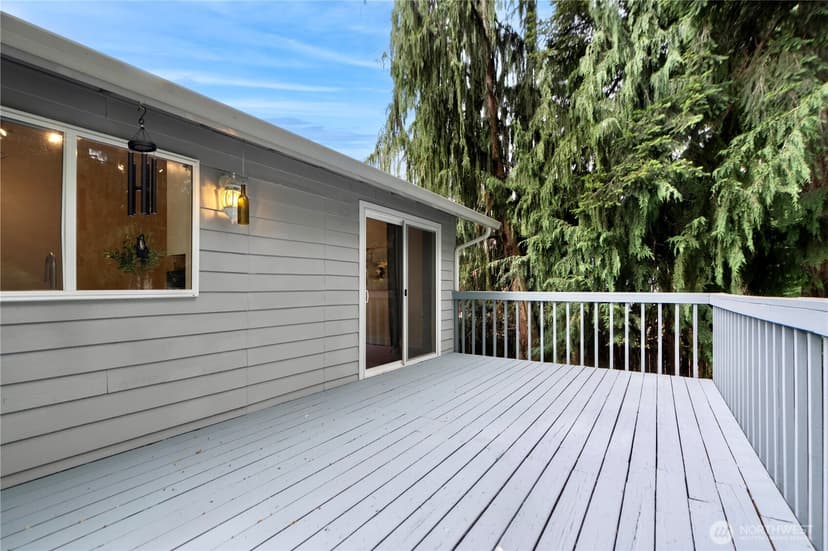Property photo for 13232 NE 130th Place, Kirkland photo 22