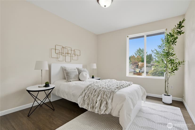 Property photo for 13232 NE 130th Place, Kirkland photo 18