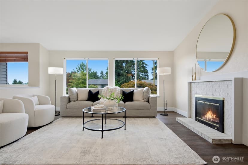 Property photo for 13232 NE 130th Place, Kirkland photo 4