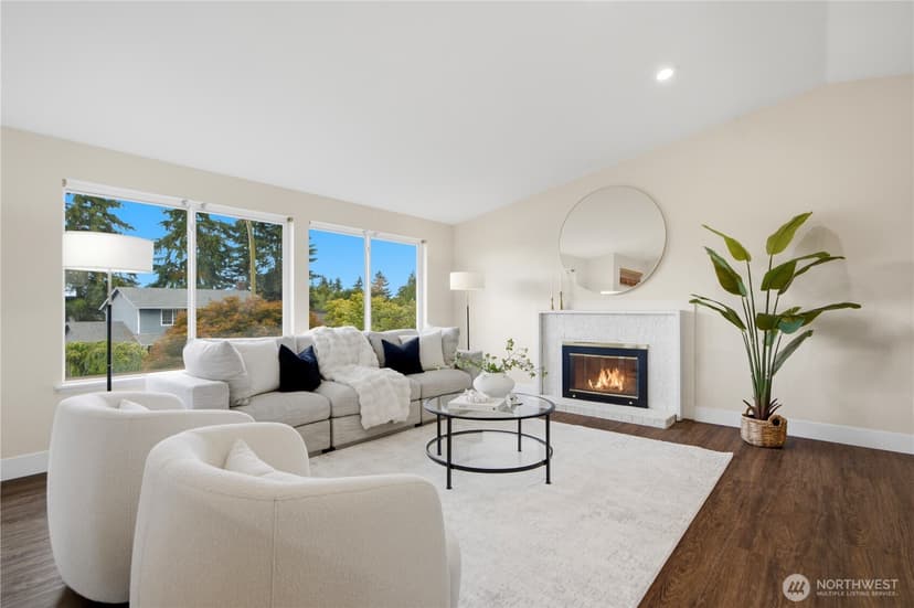 Property photo for 13232 NE 130th Place, Kirkland photo 5