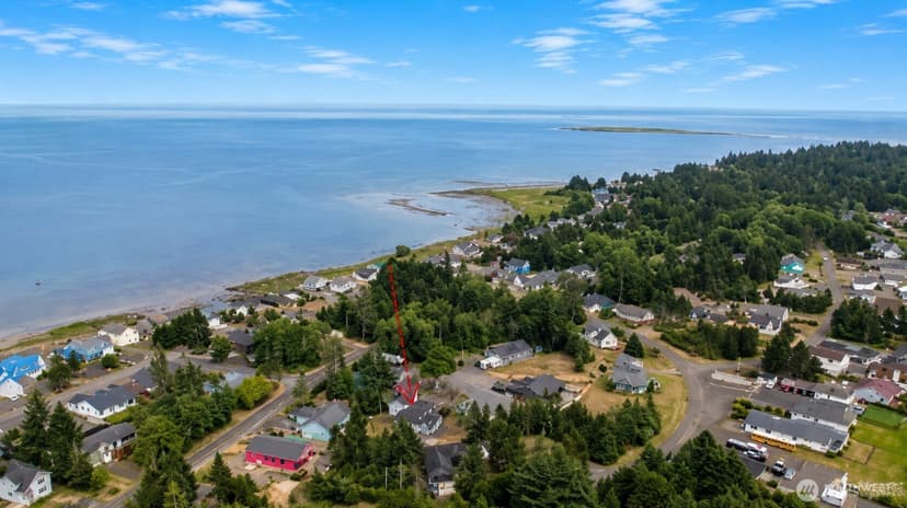 Property photo for 602 Huckleberry Court SE, Ocean Shores photo 35