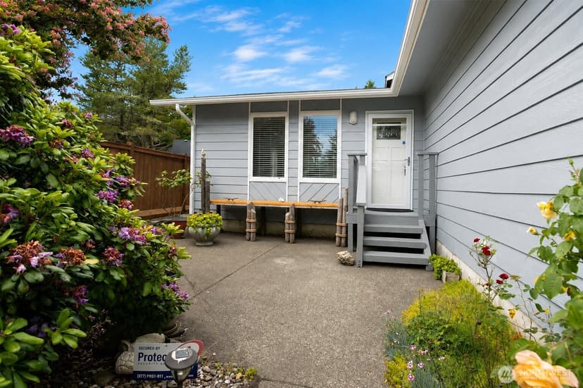 Property photo for 602 Huckleberry Court SE, Ocean Shores photo 2