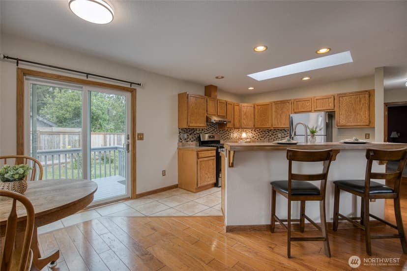 Property photo for 602 Huckleberry Court SE, Ocean Shores photo 11