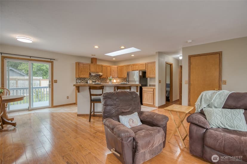 Property photo for 602 Huckleberry Court SE, Ocean Shores photo 9