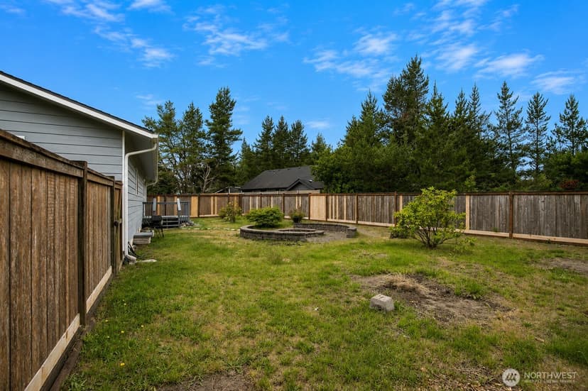 Property photo for 602 Huckleberry Court SE, Ocean Shores photo 32