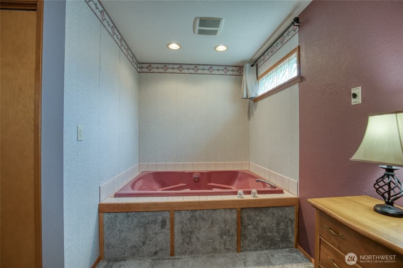 Property photo for 602 Huckleberry Court SE, Ocean Shores photo 20
