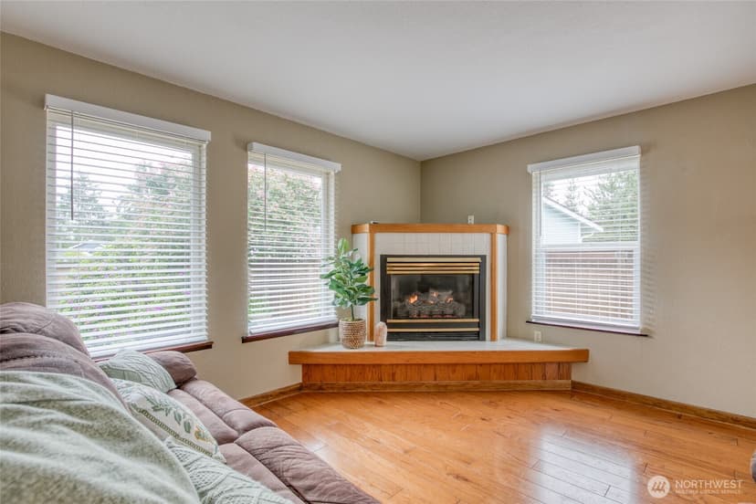 Property photo for 602 Huckleberry Court SE, Ocean Shores photo 8