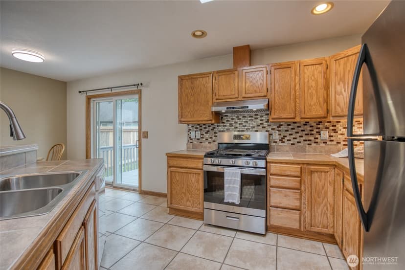 Property photo for 602 Huckleberry Court SE, Ocean Shores photo 15