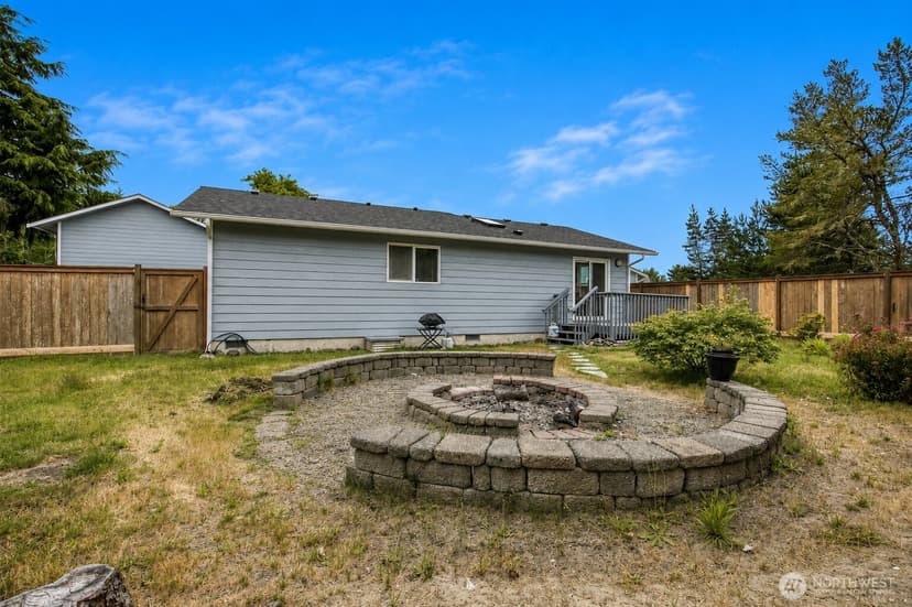 Property photo for 602 Huckleberry Court SE, Ocean Shores photo 30