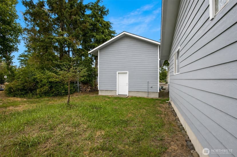 Property photo for 602 Huckleberry Court SE, Ocean Shores photo 6
