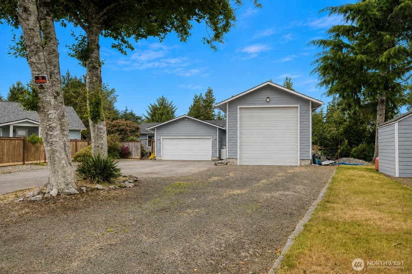 Property photo for 602 Huckleberry Court SE, Ocean Shores photo 4