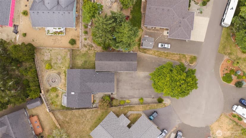 Property photo for 602 Huckleberry Court SE, Ocean Shores photo 34