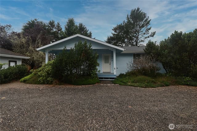Property photo for 243 Octopus Avenue NE, Ocean Shores photo 3