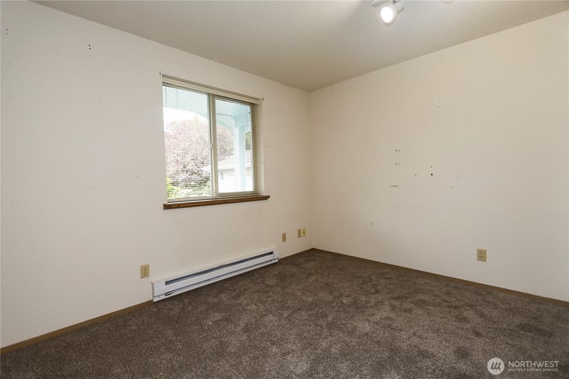 Property photo for 243 Octopus Avenue NE, Ocean Shores photo 11