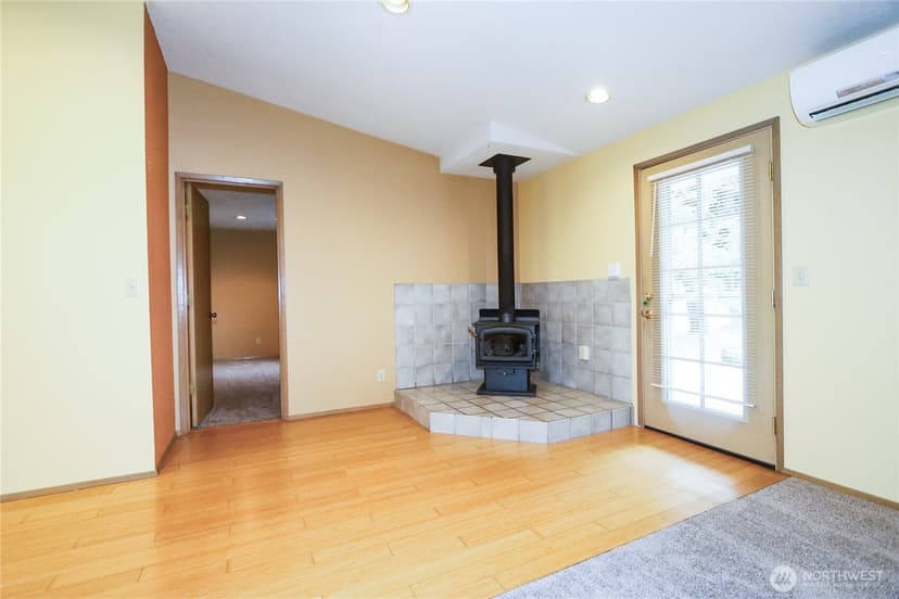 Property photo for 243 Octopus Avenue NE, Ocean Shores photo 6