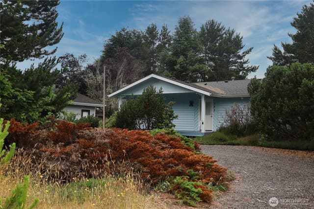 Property photo for 243 Octopus Avenue NE, Ocean Shores photo 4