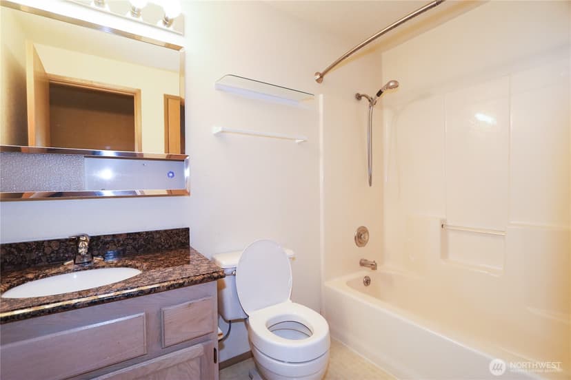 Property photo for 243 Octopus Avenue NE, Ocean Shores photo 14