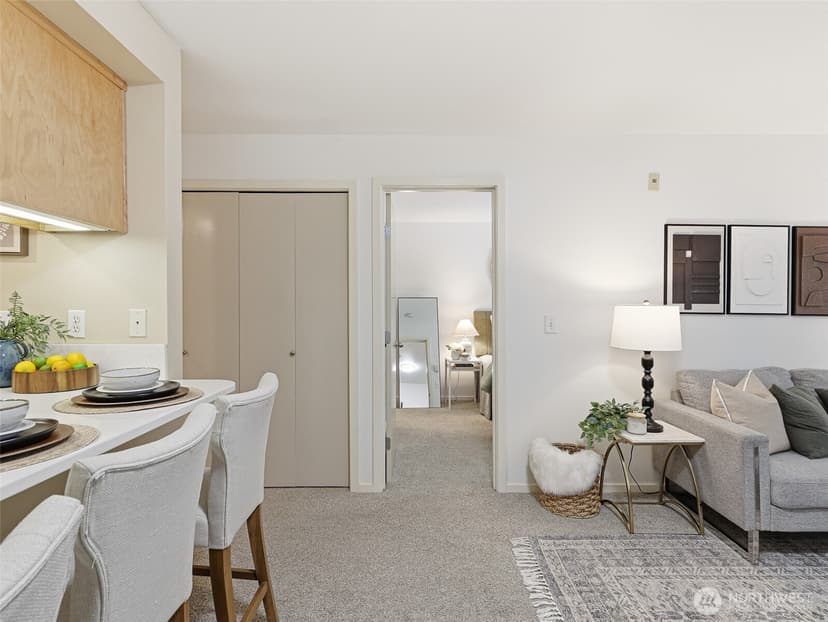 Property photo for 12345 Roosevelt Way NE #310, Seattle photo 23