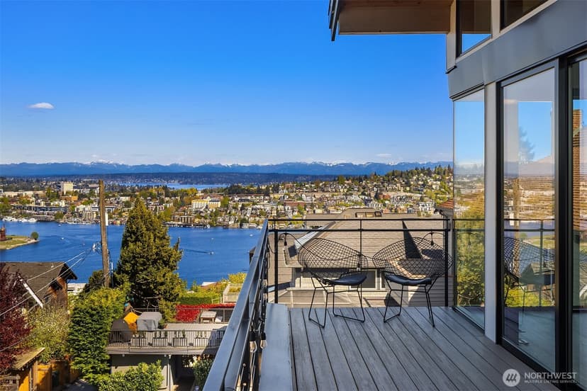 Property photo for 426 Wheeler Street, Seattle photo 13