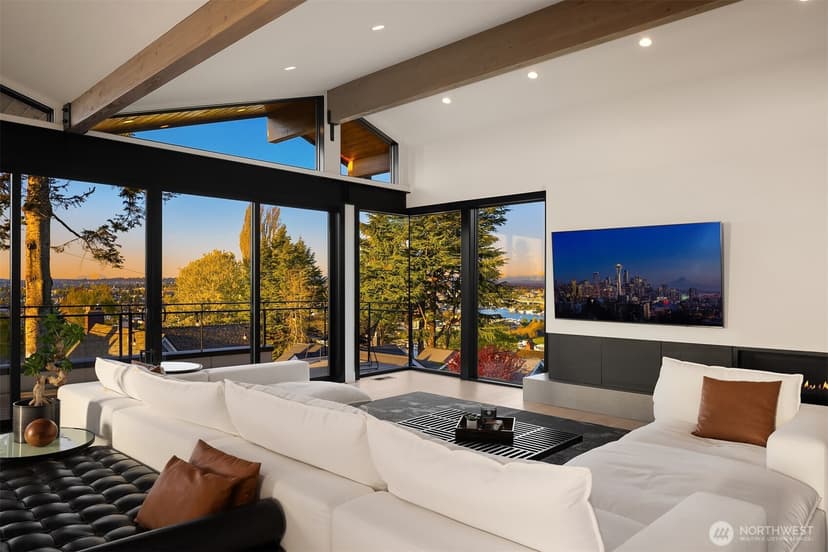Property photo for 426 Wheeler Street, Seattle photo 5