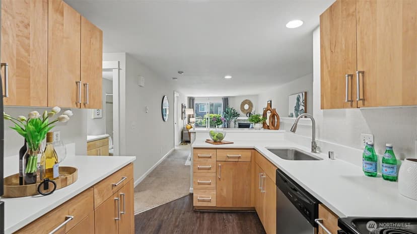 Property photo for 742 Kirkland Circle #E-205, Kirkland photo 15