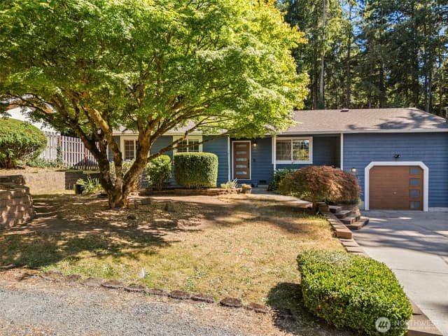 Property photo for 7685 NE Harbor View Drive, Poulsbo
