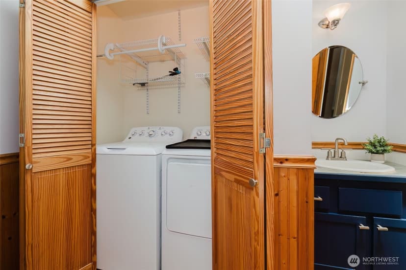Property photo for 7685 NE Harbor View Drive, Poulsbo photo 8