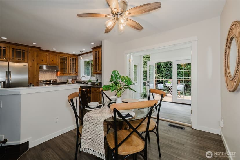 Property photo for 7685 NE Harbor View Drive, Poulsbo photo 12