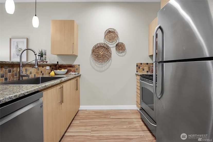 Property photo for 424 N 85th Street #406, Seattle photo 15