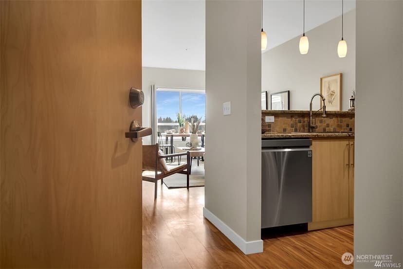 Property photo for 424 N 85th Street #406, Seattle photo 6