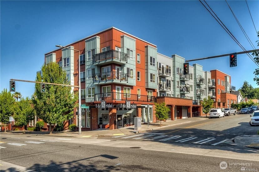 Property photo for 424 N 85th Street #406, Seattle